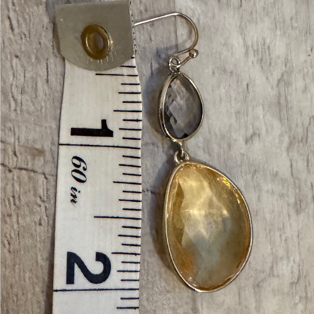 Loft Earrings - Picture 5 of 5